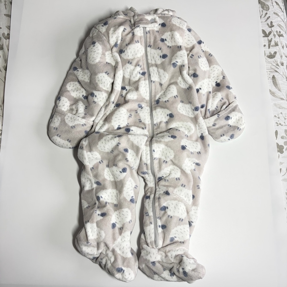 Carter’s Fleece Bunting Snowsuit Size 9 Months Gray Sheep Winter Hood Warm